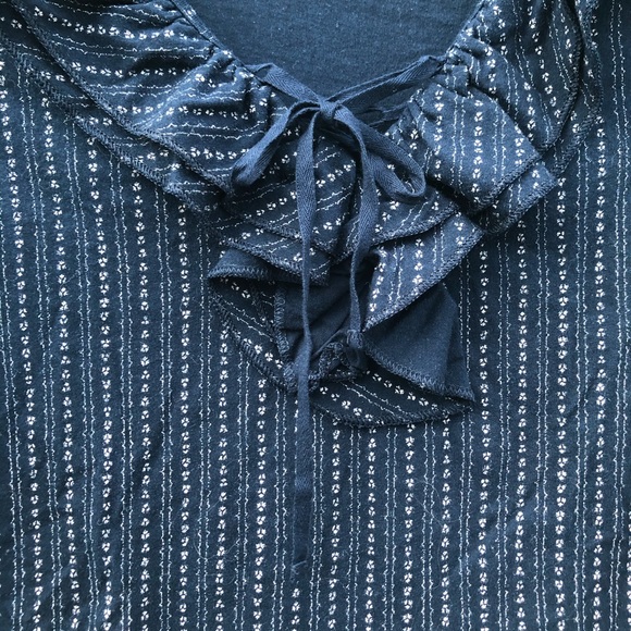 Ralph Lauren Navy Printed V Neck Short Sleeve XS - Picture 4 of 5